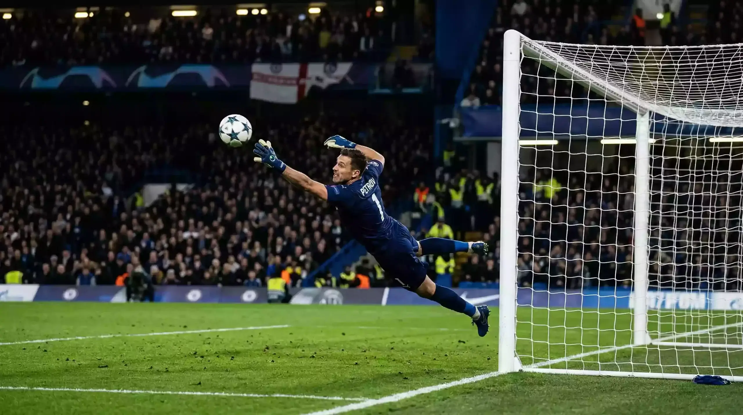 Torwart im Tor mit überlagerten Statistiken zur Post-Shot xG Analyse